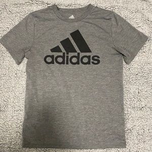 Adidas T-Shirt